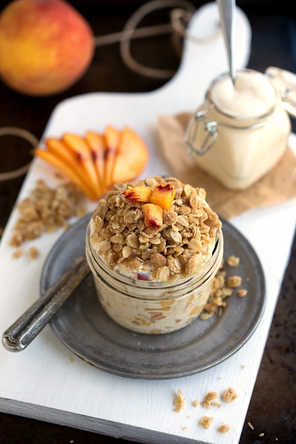 What are some good recipes for fresh peach oatmeal?