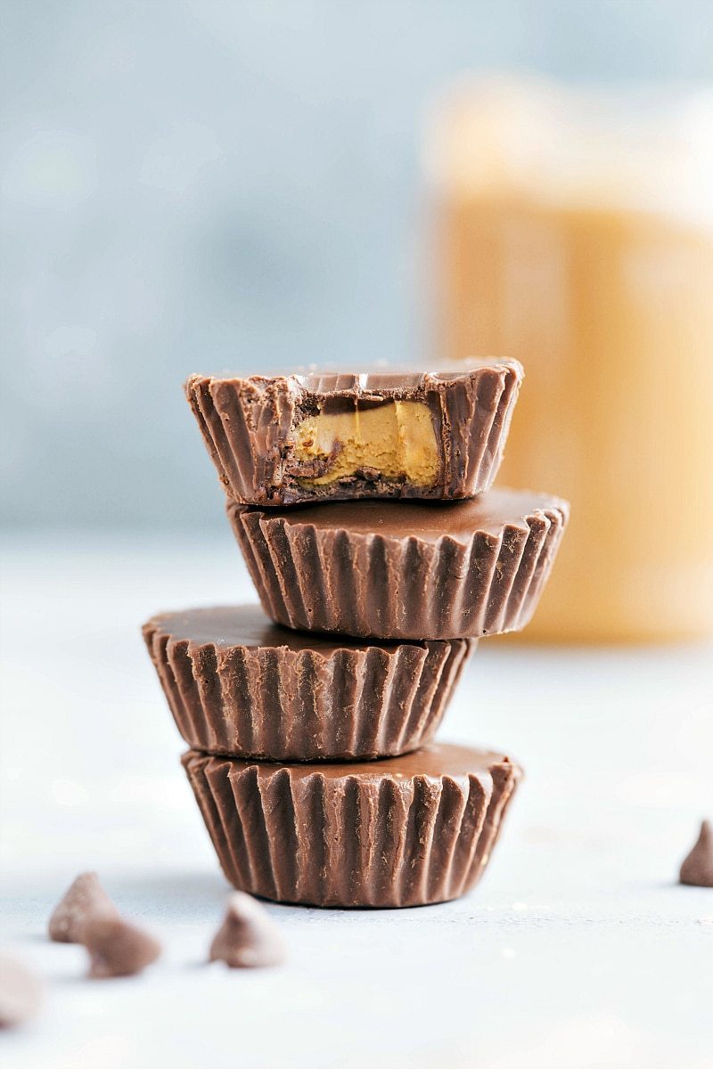 The ultimate BEST EVER Cookie Butter Crunch Cups! Only 6 ingredients and 10 minutes prep! Read the rave reviews!! via chelseasmessyapron.com