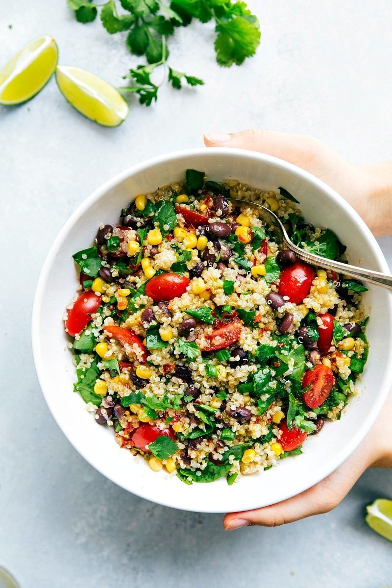 quinoa recipes: healthy quinoa & veggie salad