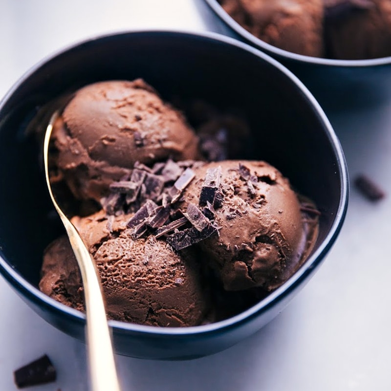 Up close image of a bowl of the Healthy Ice Cream