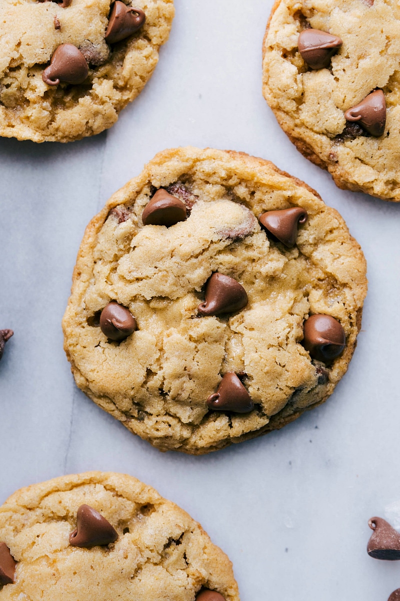 Mini Oatmeal Chocolate Chunk Skillet Cookies