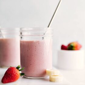 Easy Strawberry Banana Smoothie