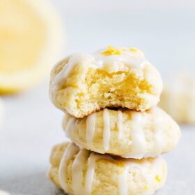 Lemon Cheesecake Cookies (Soft-Baked)