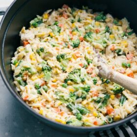 Creamy Pesto Orzo (30 Minutes; ONE Pot!)