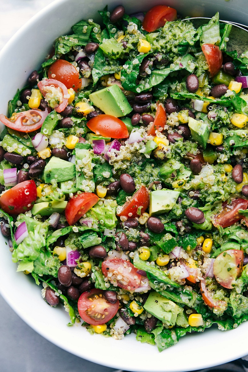 A bowl of the finished southwest quinoa salad recipe, rich with black beans, corn, and other delicious ingredients, ready to be enjoyed as a healthy and flavorful meal.