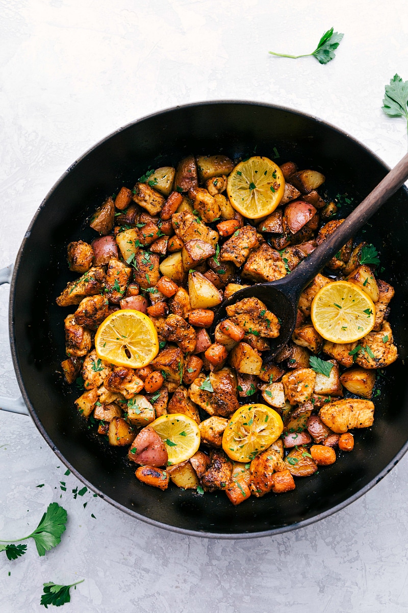 One-Skillet Lemon Chicken and Potatoes 