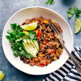 Crockpot Quinoa (Southwestern Fajita)