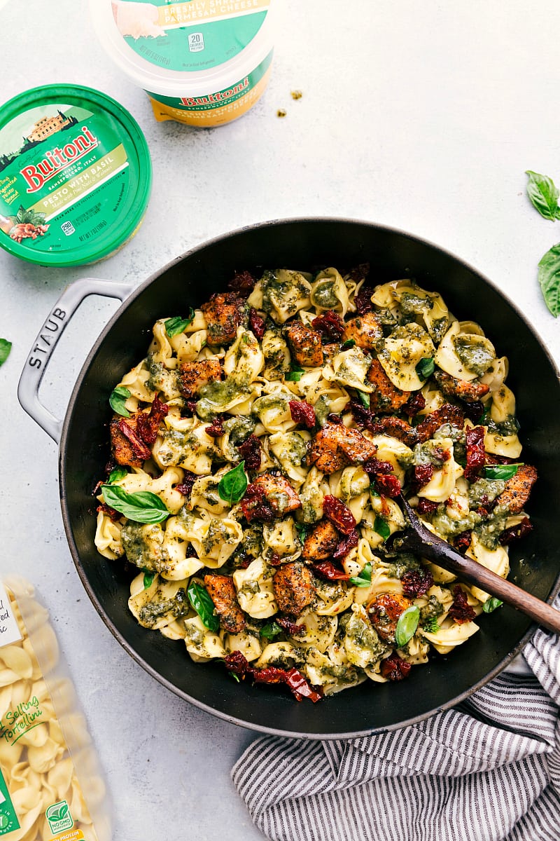 Overhead image of the Pesto Chicken Tortellini in the pan.