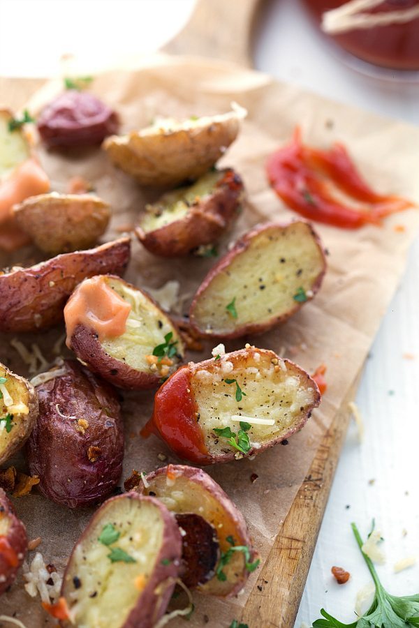 roasted garlic parmesan red potatoes with homemade fry sauce