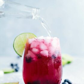 Frosted Lime-Berry Spritzer