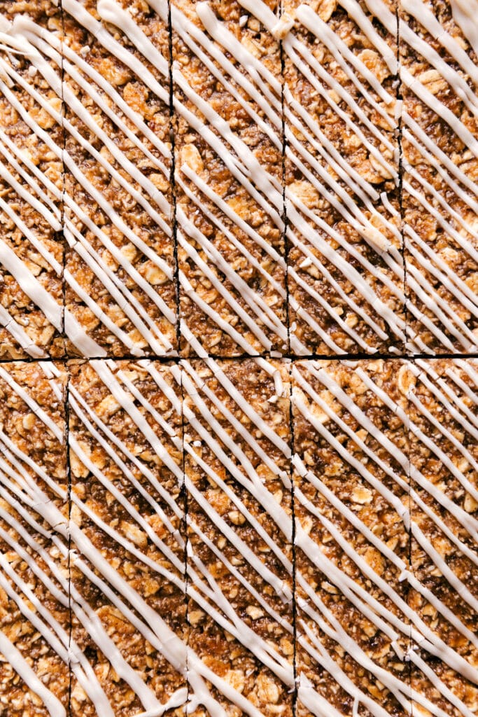 Oatmeal Granola Bars (Oatmeal Cooke Flavor!) Chelsea's Messy Apron