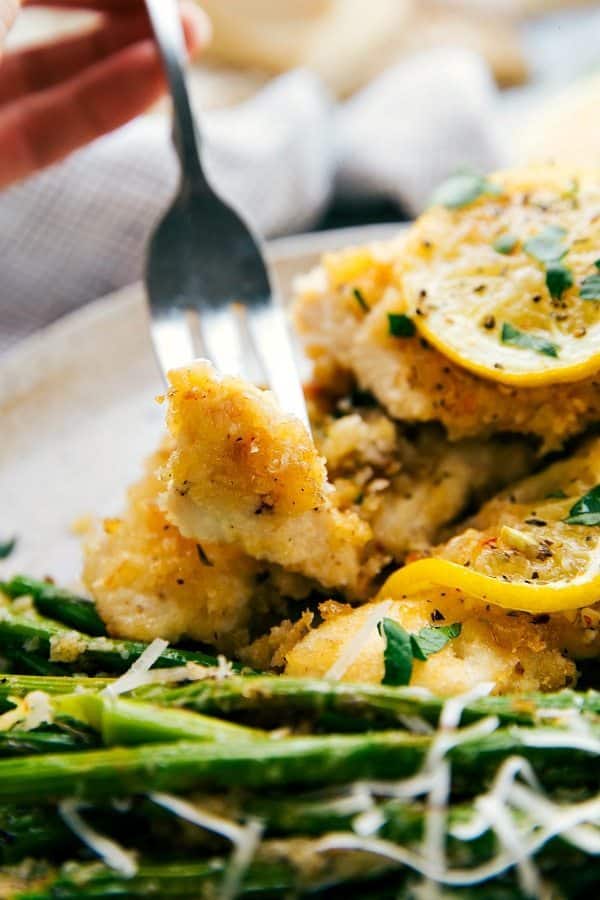 The best ONE PAN lemon garlic parmesan chicken and asparagus