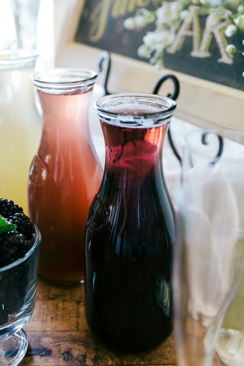 A great idea for a party, baby shower, wedding shower, birthday, etc. An easy PANCAKE BAR with a SPARKLING JUICE BAR! (Non alcoholic) via chelseasmessyapron.com