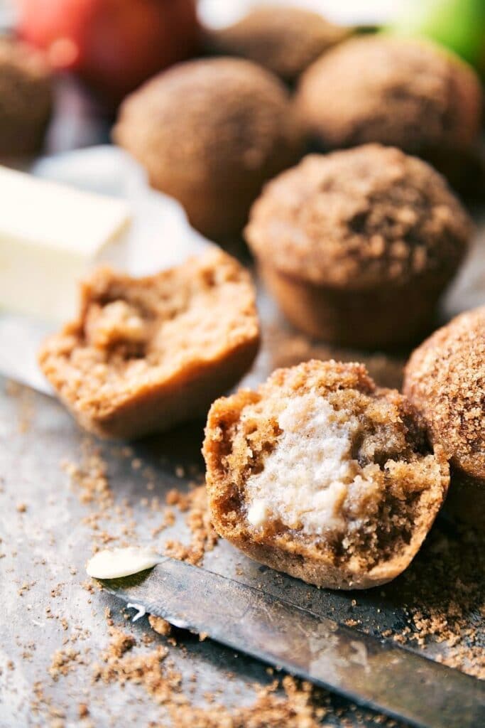 Healthy Applesauce Muffins