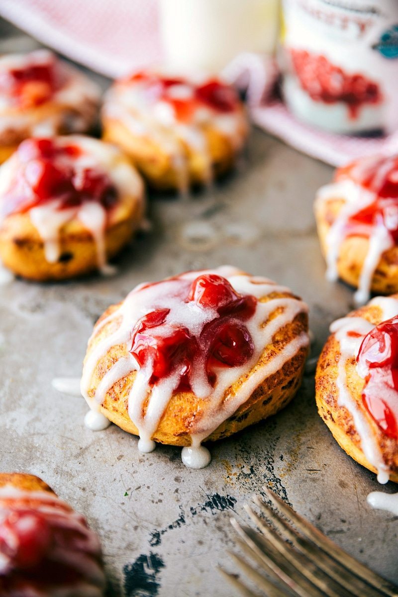The easiest, 5-Ingredient, 30-minute (OR LESS) Cherry Danishes Cinnamon Rolls! Recipe via chelseasmessyapron.com