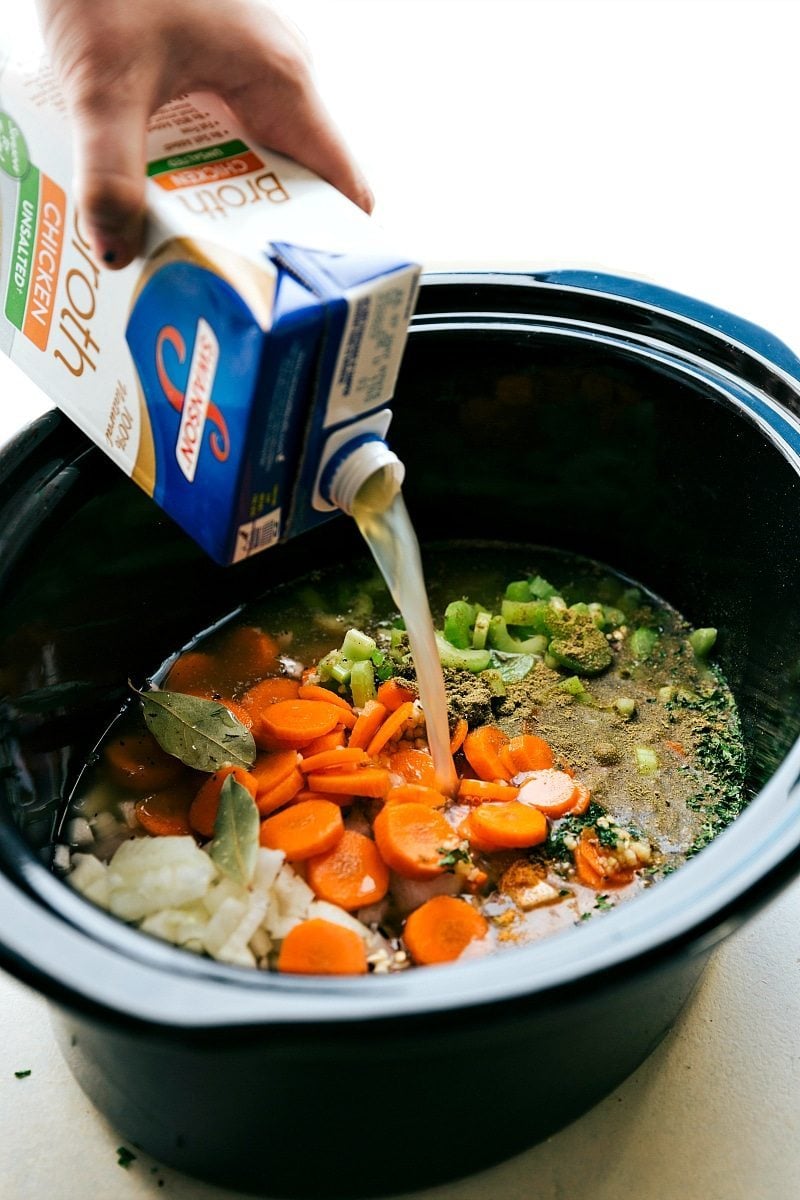 Crockpot WILD RICE CASSEROLE -- easy, delicious, and made simple using the slow cooker. Hearty, healthy meal the whole family will love. Recipe: chelseasmessyapron.com