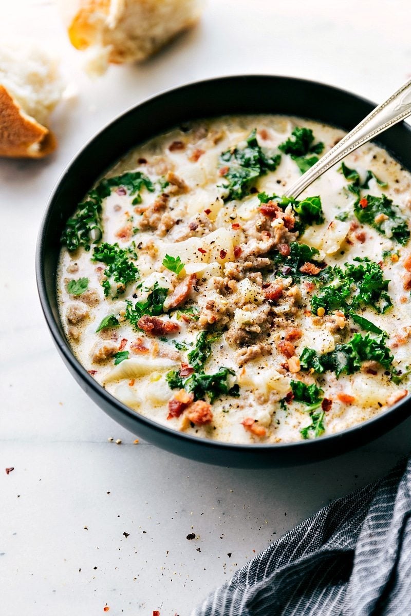 Zuppa Toscana Soup {20 minutes!} | Chelsea's Messy Apron