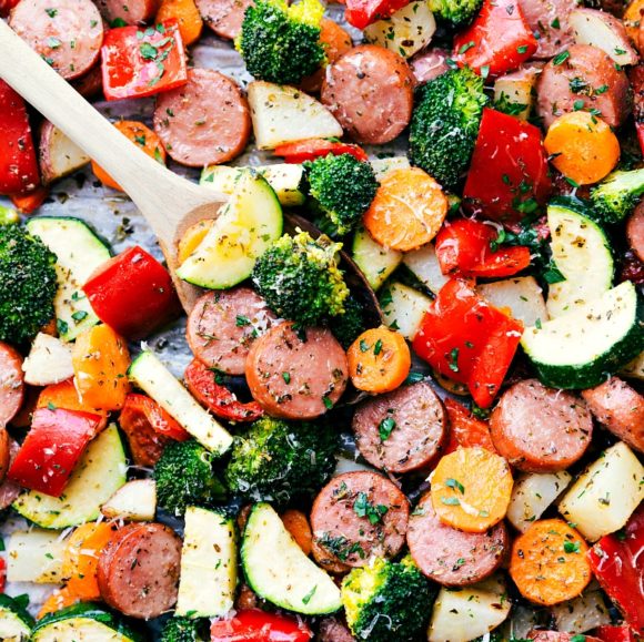 One Pan Healthy Italian Sausage & Veggies | Chelsea's Messy Apron