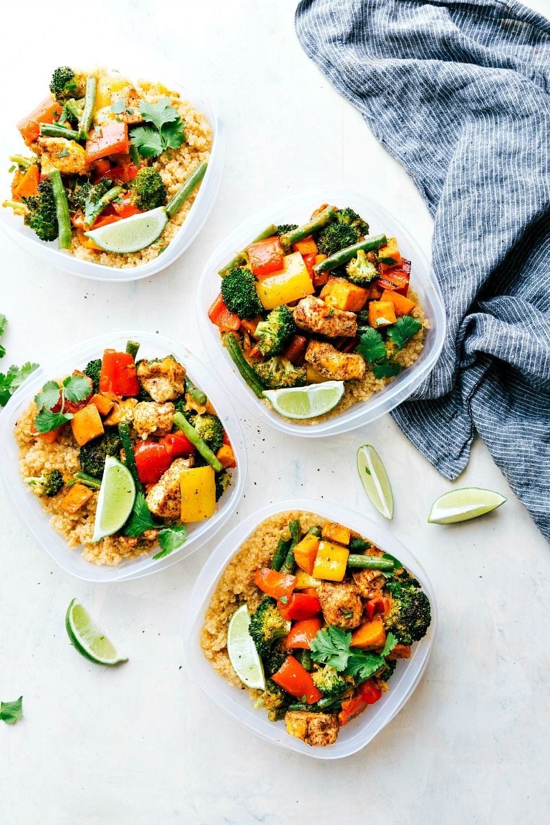 One Pan Healthy Chicken and Veggies - a great healthy way to meal prep for the week! I Recipe from chelseasmessyapron.com