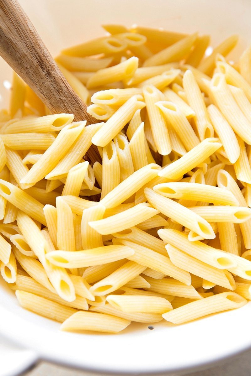 ONE POT Creamy cajun sausage pasta and veggies made healthier for you! Recipe chelseasmessyapron.com