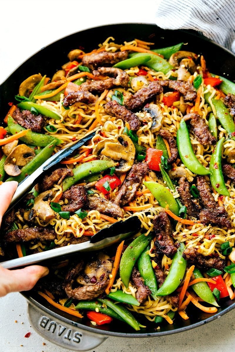 Garlic Beef and Veggie Ramen Chelsea's Messy Apron Garlic Beef and Veggie Ramen Chelsea's Messy Apron