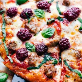 Blackberry Pizza {in 30 minutes!}