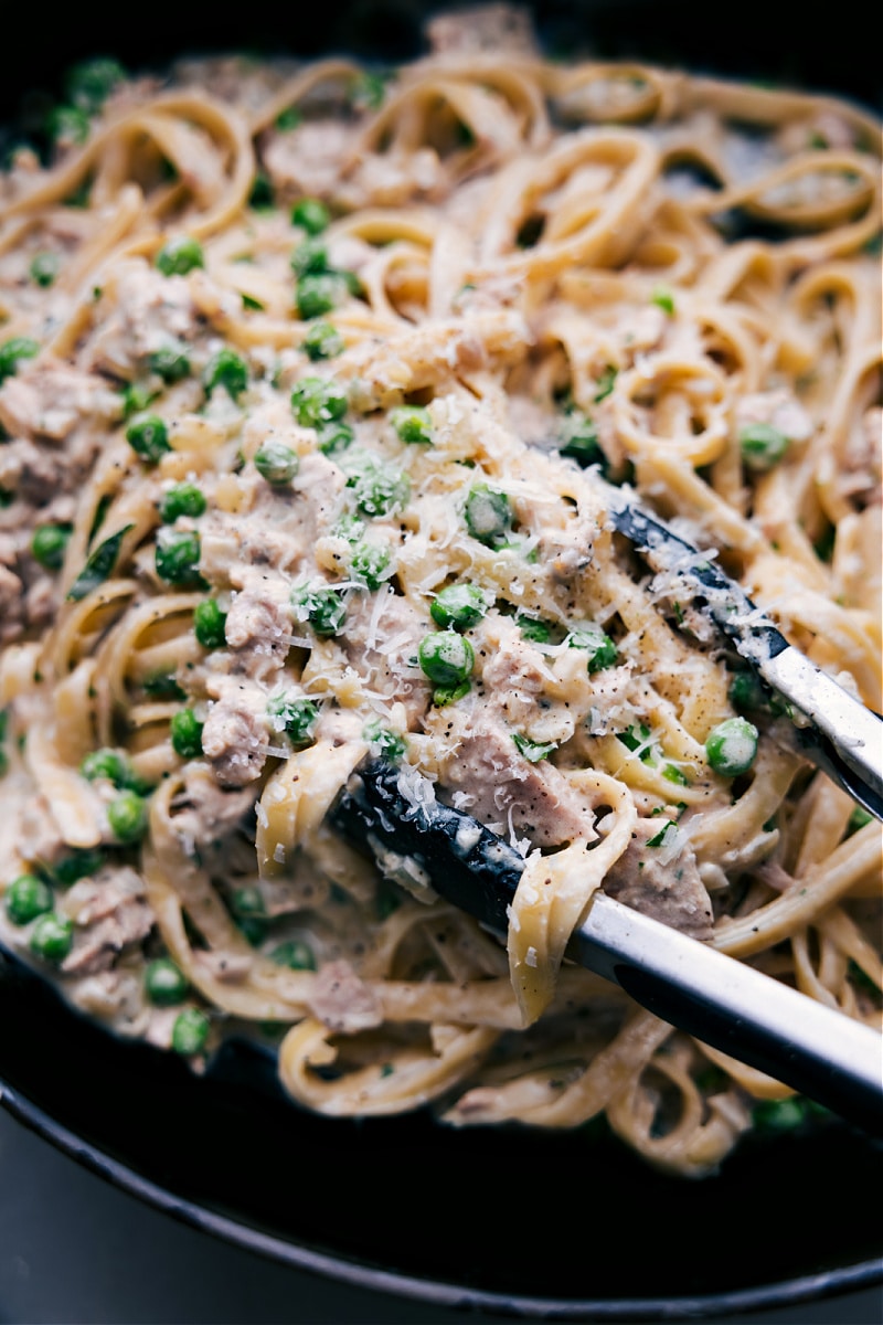 Overhead image of the creamy tuna pasta