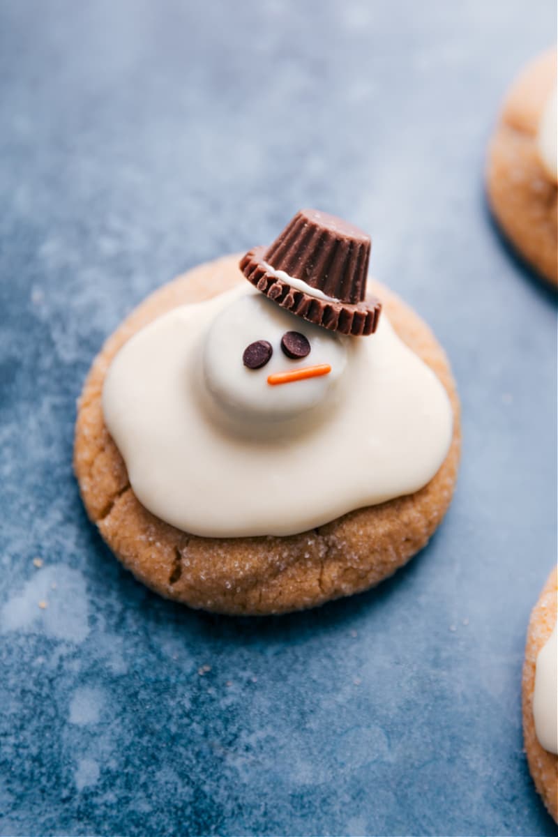 Overhead image of Melted Snowman Cookies