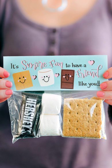 Easy Valentine&rsquo;s Day Gifts - Chelsea&rsquo;s Messy Apron