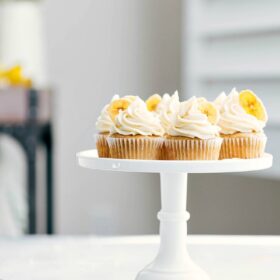 Banana Cupcakes (Cream Cheese Frosting)