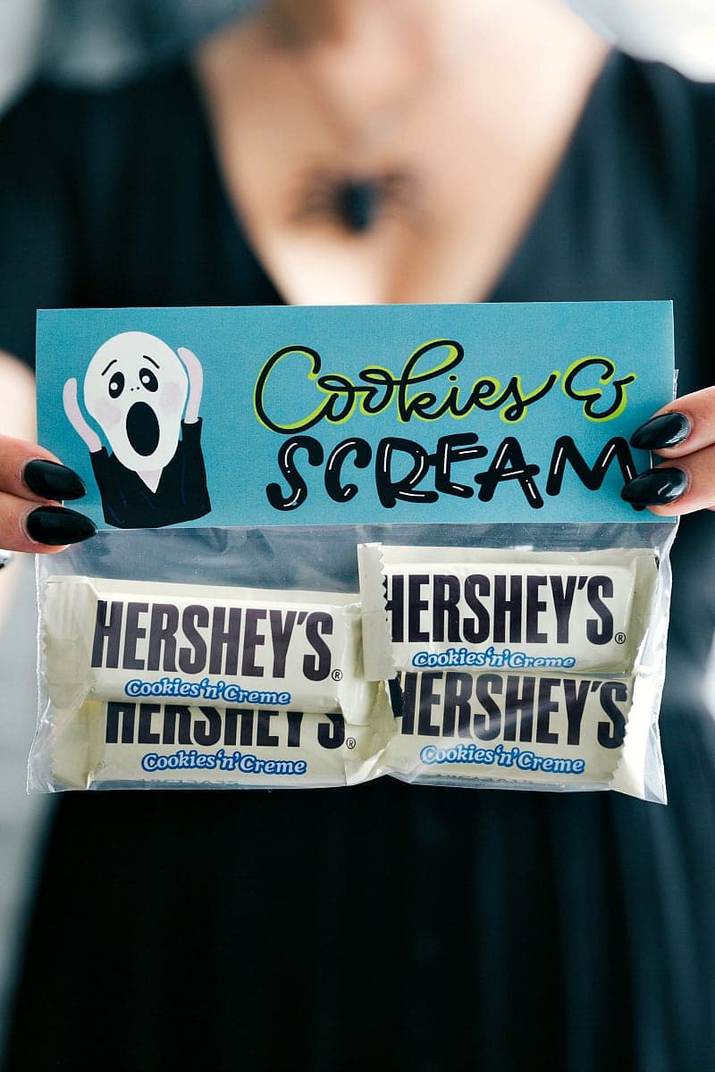 Free Halloween Treat Bag Toppers: 
