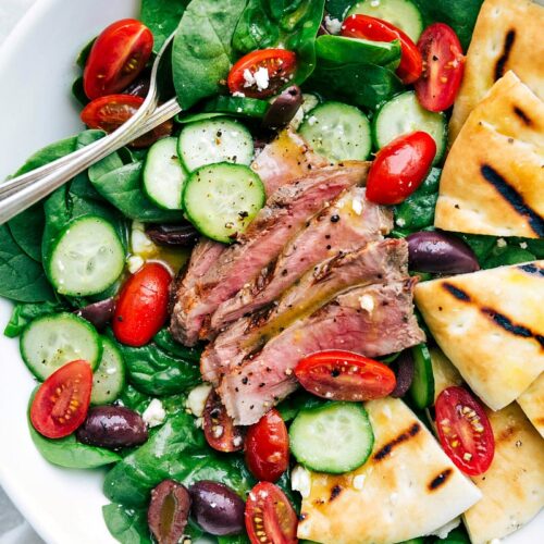 The BEST Steak Salad with Pita Bread The BEST Steak Salad with Pita Bread
