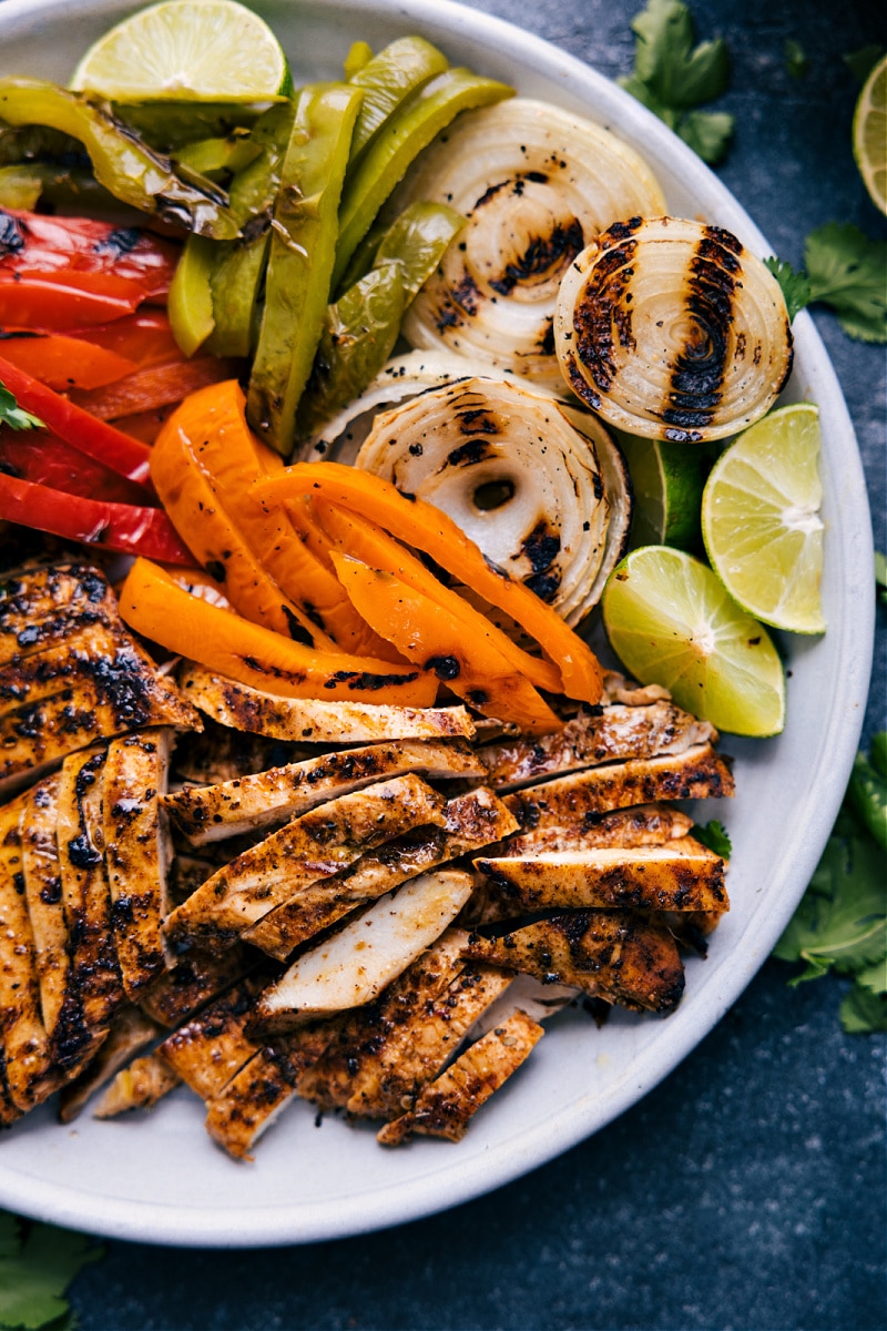 CLose-up shot of the grilled fajita dinner