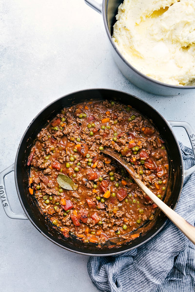 Filling that makes the base of the Shepherd's Pie.