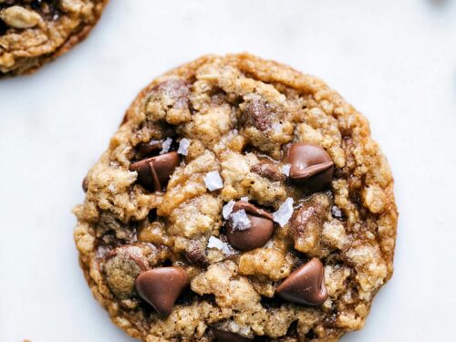 https://www.chelseasmessyapron.com/wp-content/uploads/2018/09/The-BEST-EVER-Oatmeal-Cookie3-500x375.jpg