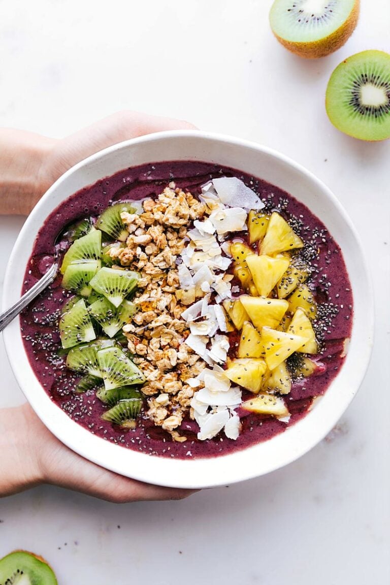 Homemade Refreshing Acai Bowls
