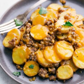 Crockpot Cheesy Potatoes