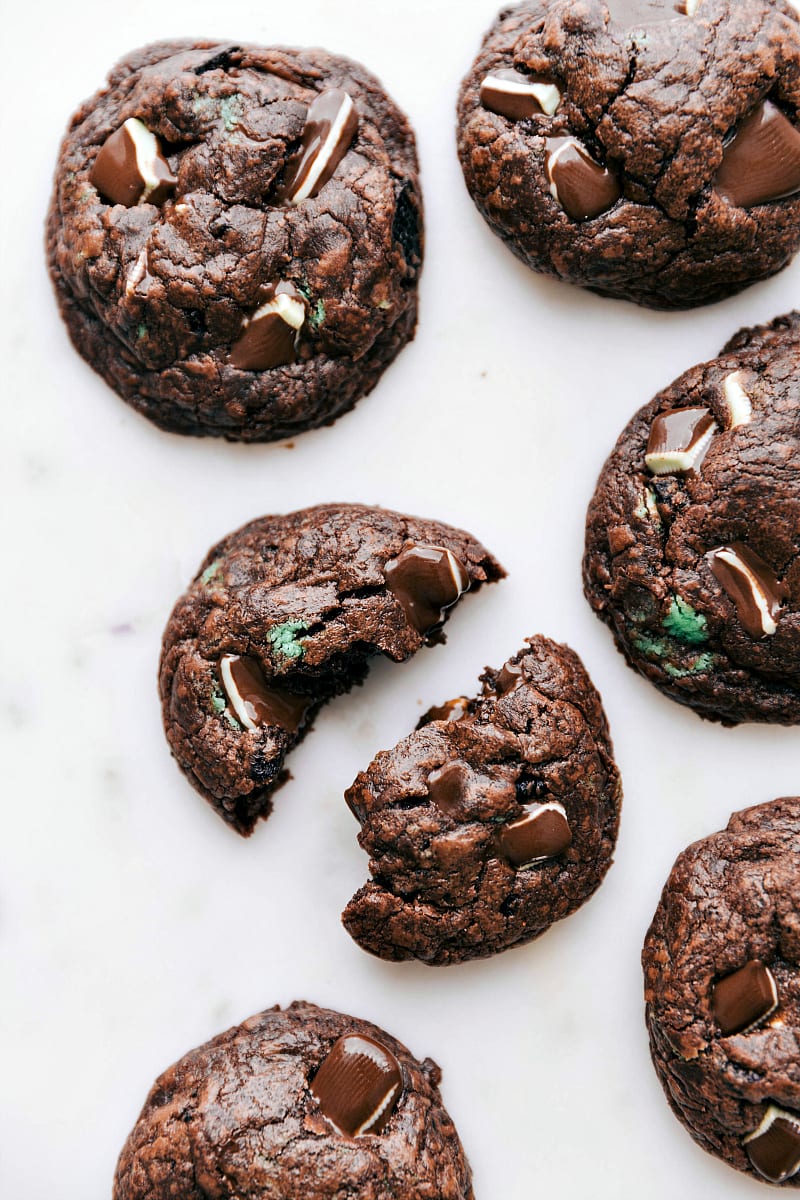 Mint Chocolate Chip Cookies