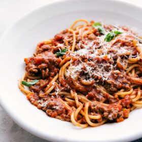 Crockpot Spaghetti Bolognese