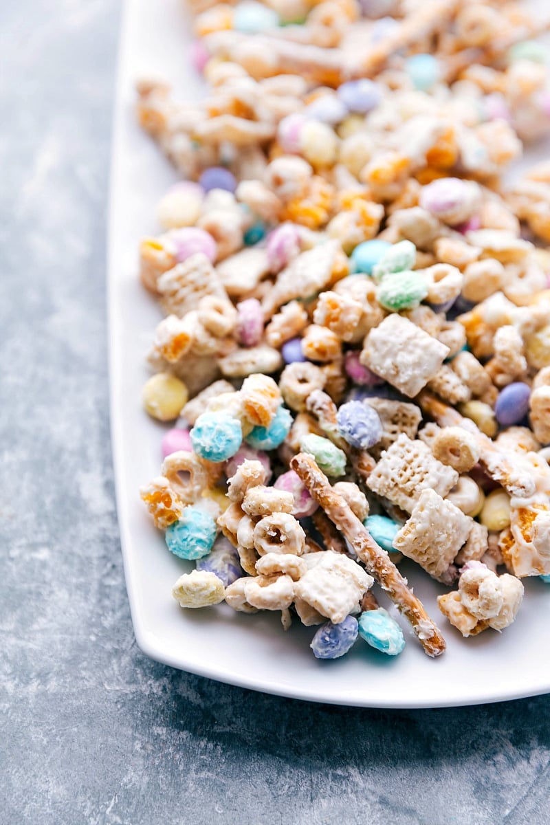 Image of Bunny Bait snack mix on a tray.