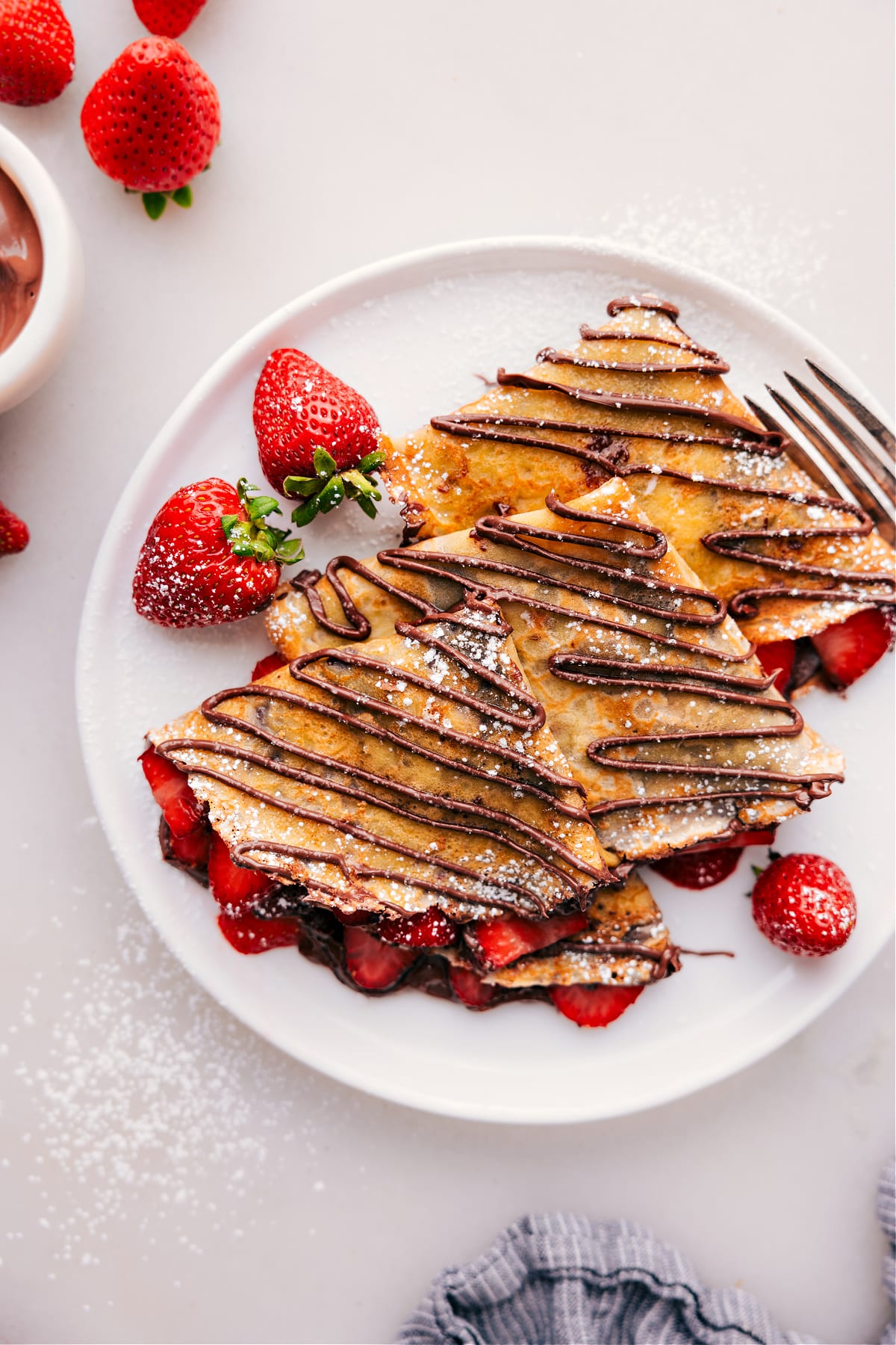 Nutella Crepes (With Strawberries!) - Chelsea's Messy Apron