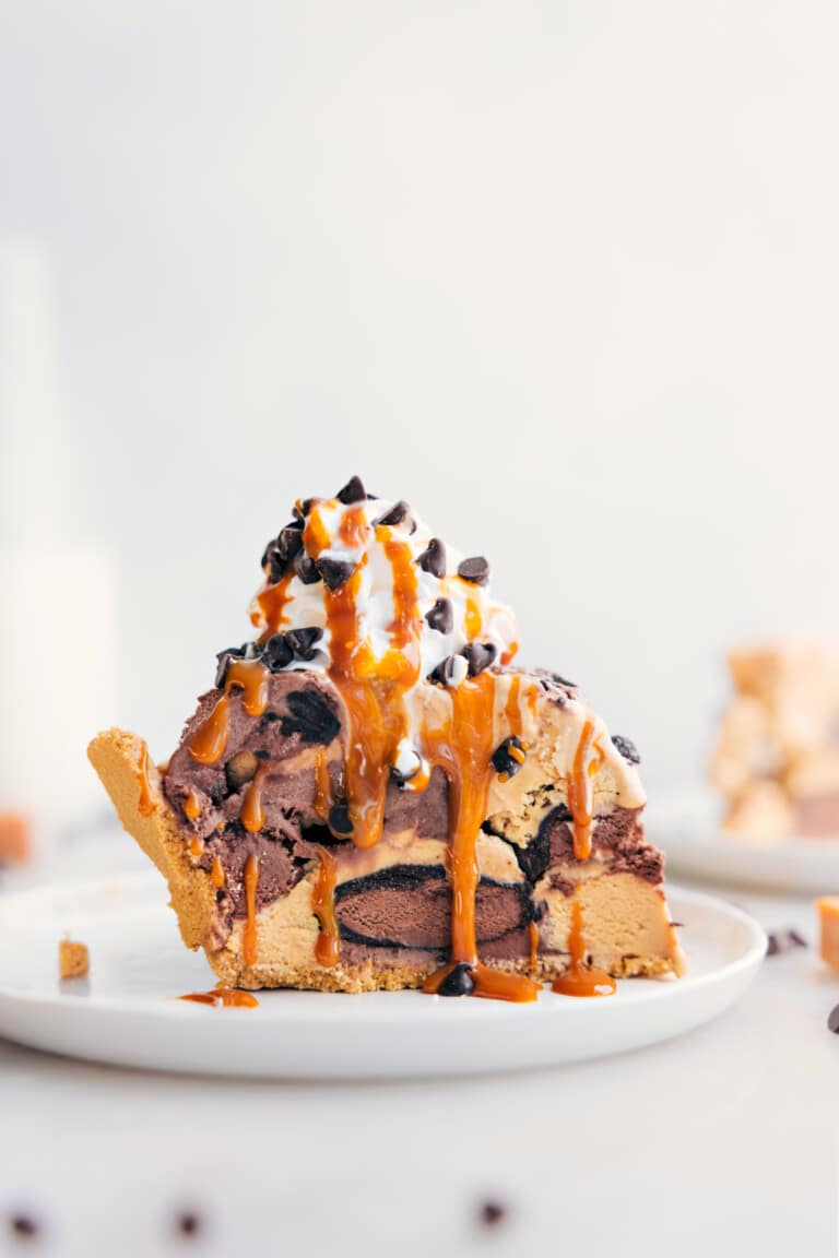 Easy Three Ingredient Ice Cream Pie