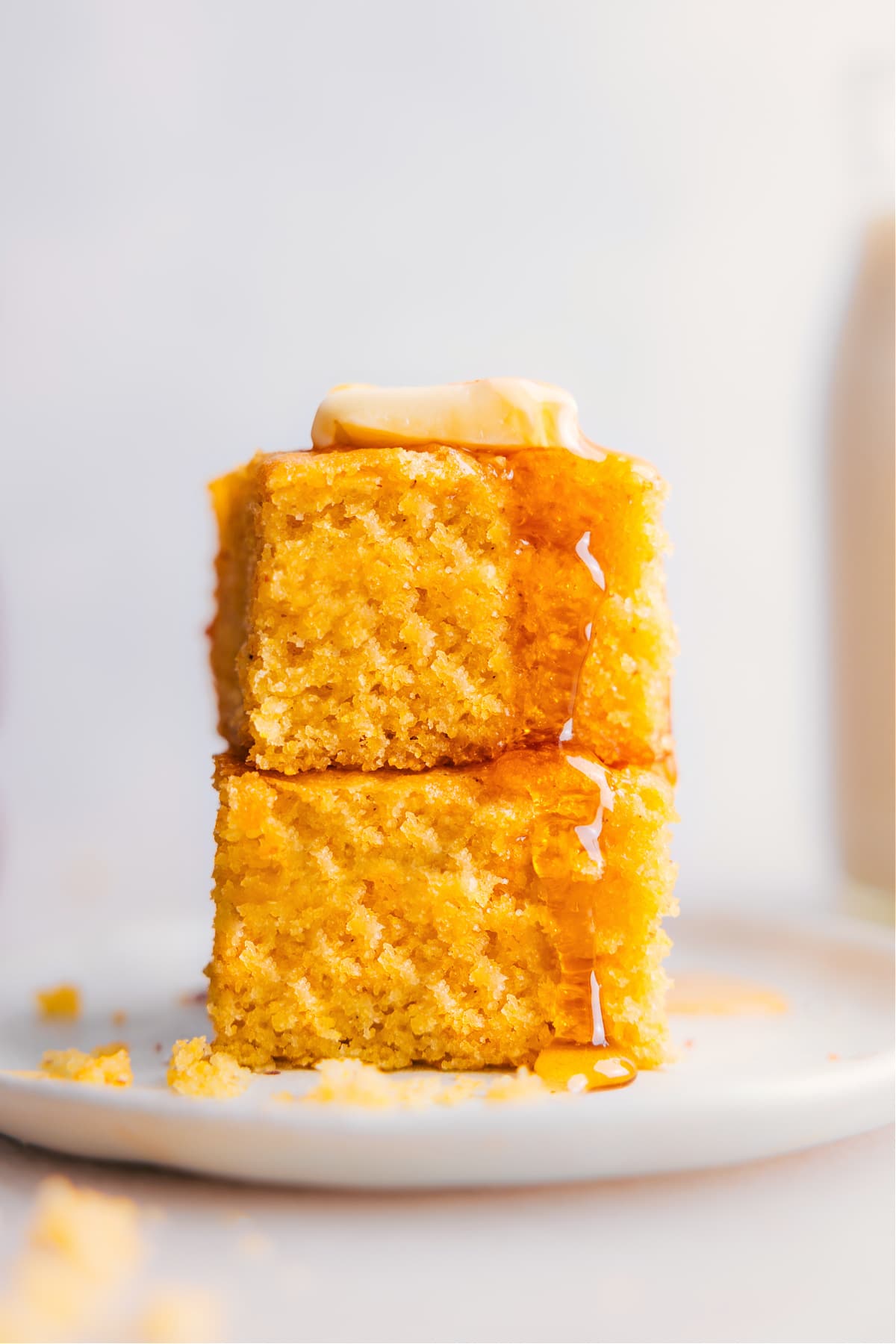 https://www.chelseasmessyapron.com/wp-content/uploads/2019/10/Cornbread-Recipe-ChelseasMessyApron-1200-1.jpg