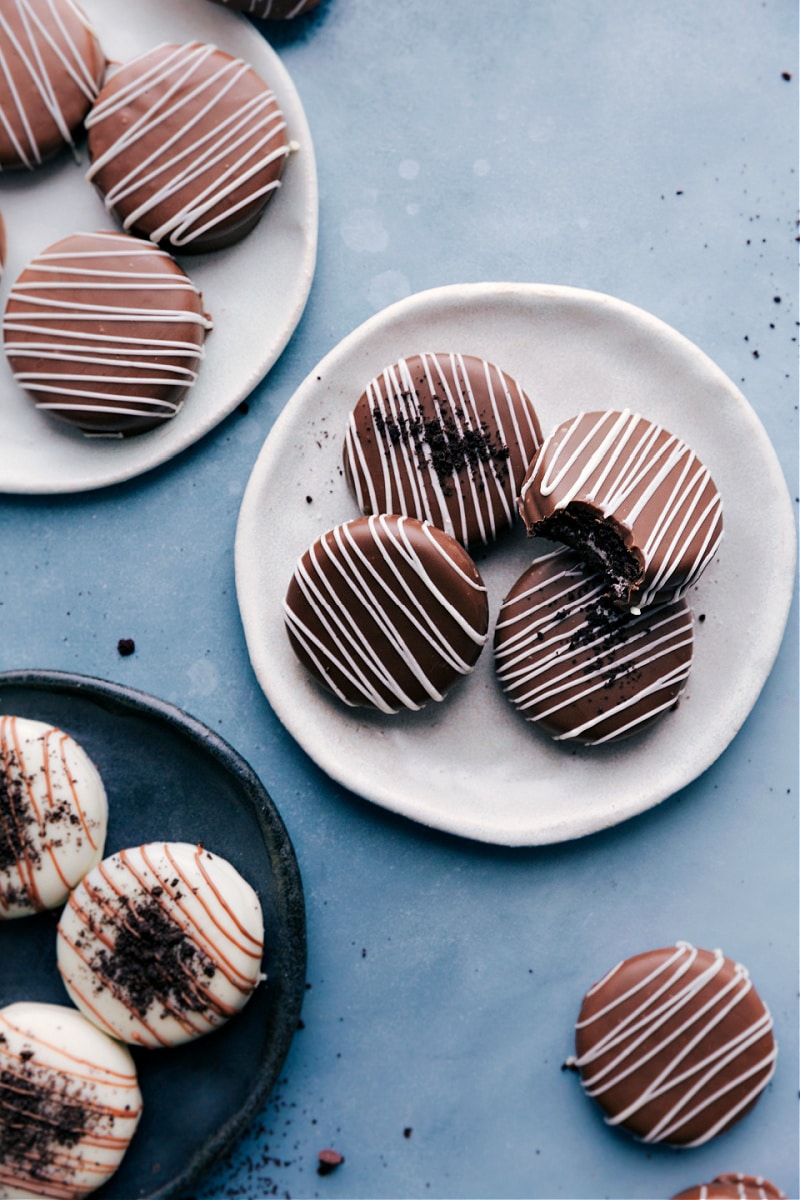 Overhead image of Chocolate-Covered Oreos ready to be eaten