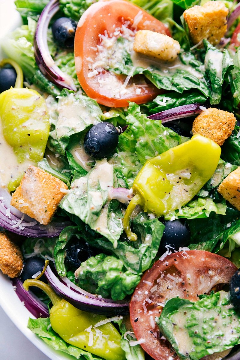 Vibrant olive garden salad recipe, displaying every ingredient beautifully.