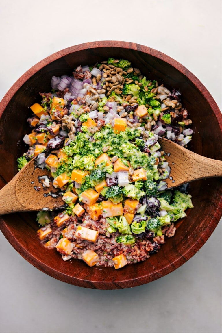 Nani's Crunchy Broccoli and Bacon Salad