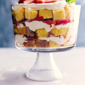 Strawberry shortcake trifle with layers of cake, fresh strawberries, and cream.