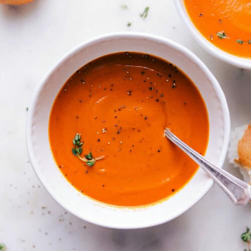 Easy Tomato Soup (One Pot!) - Chelsea's Messy Apron