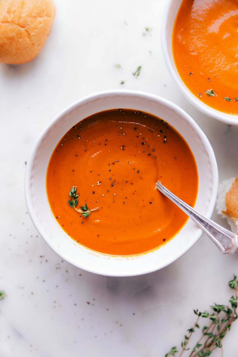 Easy Tomato Soup (One Pot!) - Chelsea's Messy Apron
