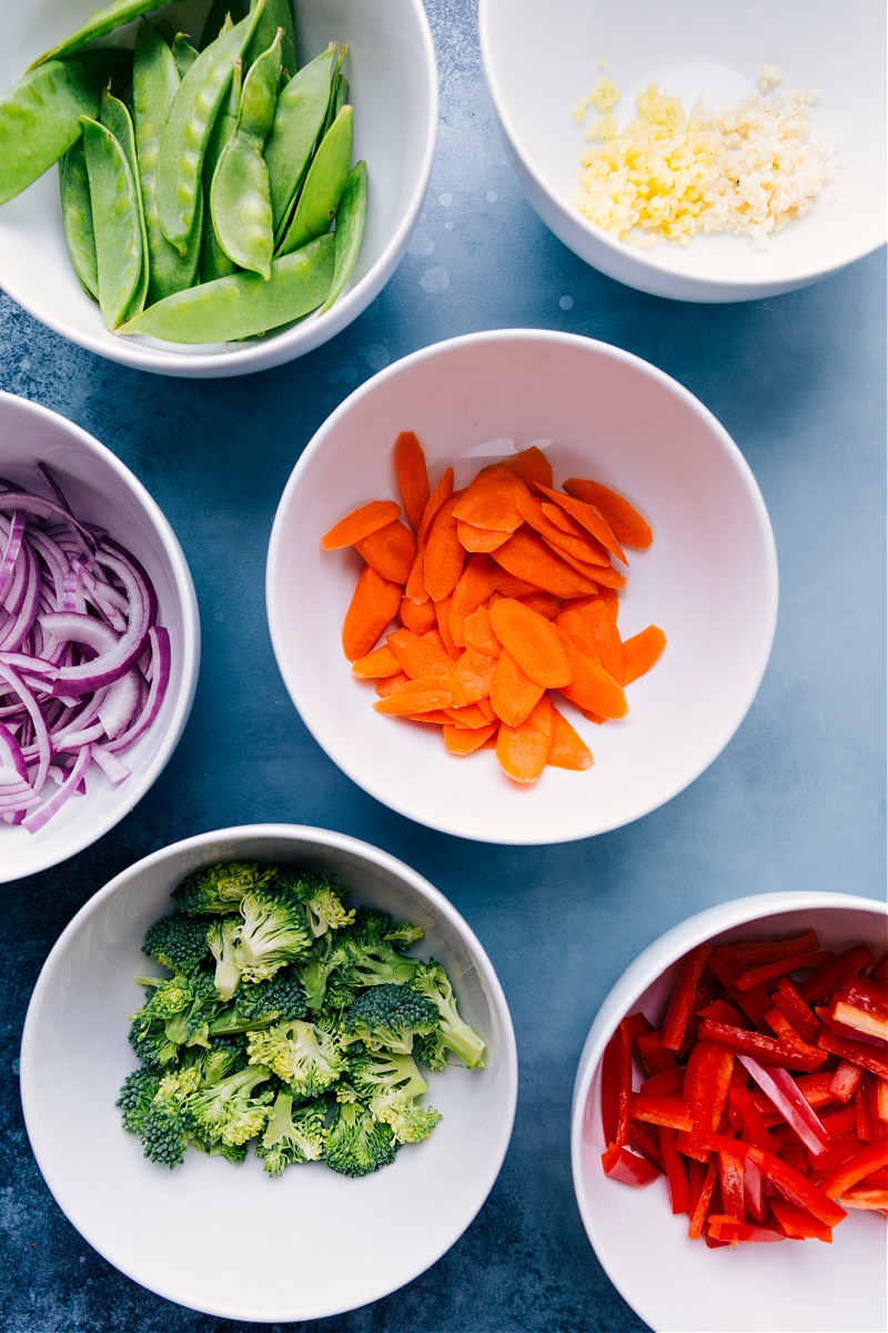 Ingredient shots-- images of all the fresh veggies chopped and prepped to be cooked.